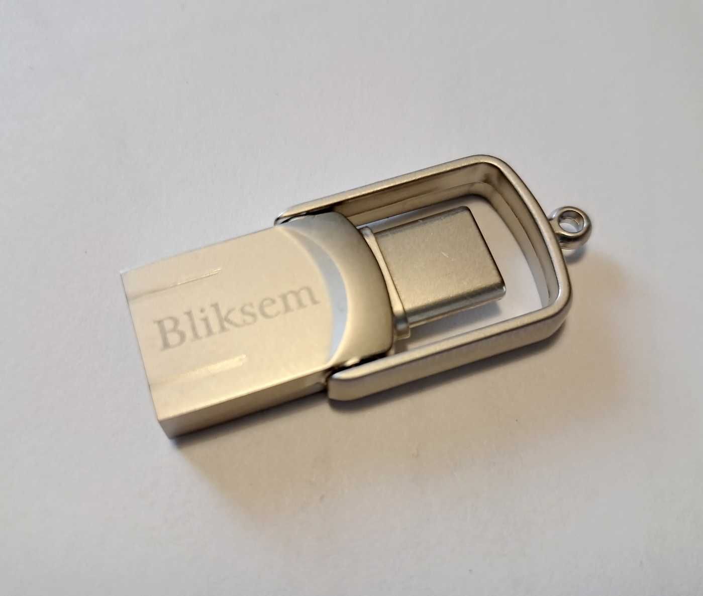Pendrive 64GB USB / USB-C instalacja Windows 11 64b na każdy komputer