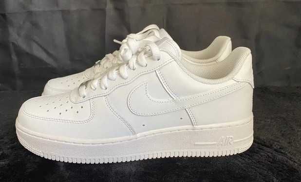 Nike Air Force 1 Low '07 White EU.43