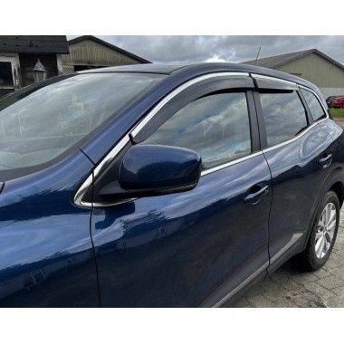 Ветровики с хромом.для всех авто.наличие в описании