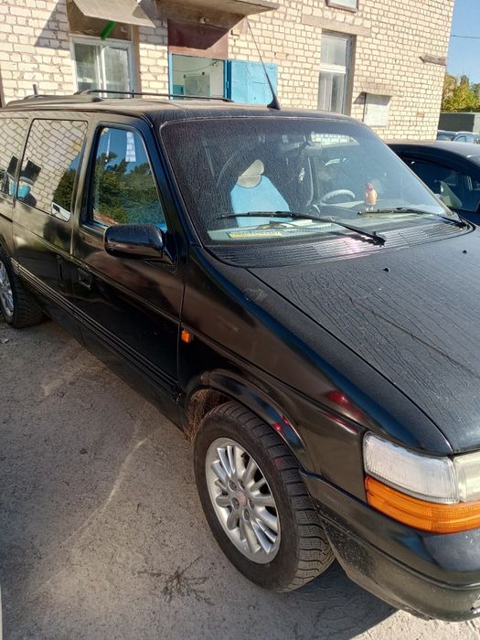 Продам крайслер вояджер ІІ