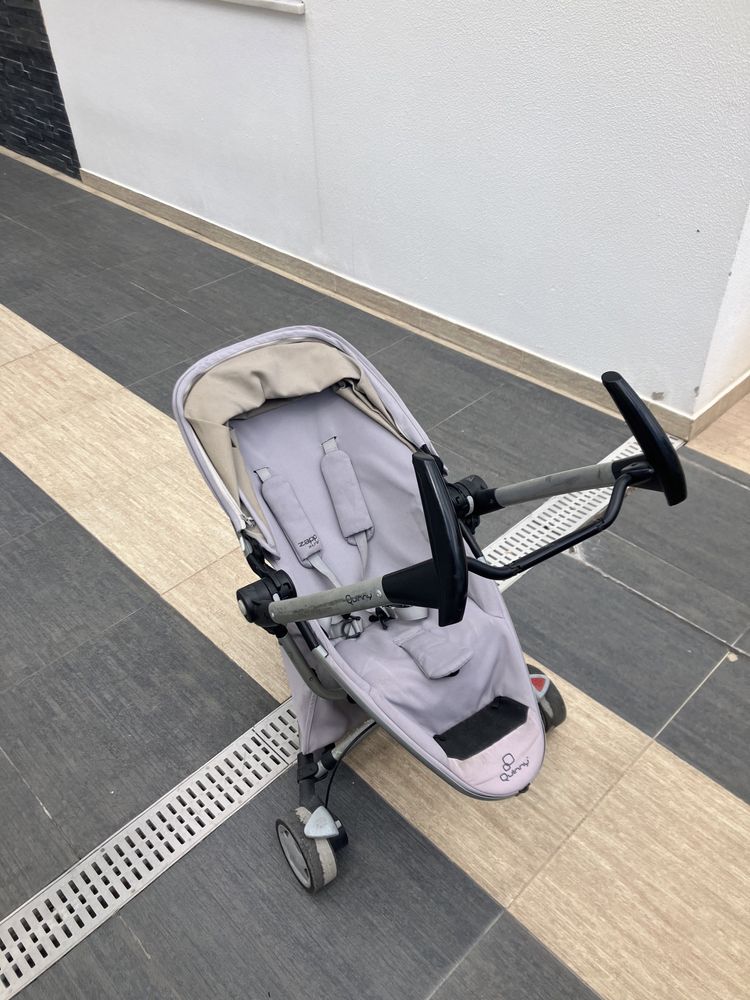 Quinny Zapp xtra e ovinho Maxi Cosi, mais adaptadores