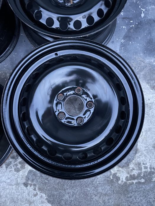 Диски металеві 5/108 r17 в чудовому стані