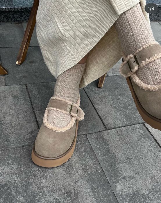 Замше ві лофери з натуральним хутром