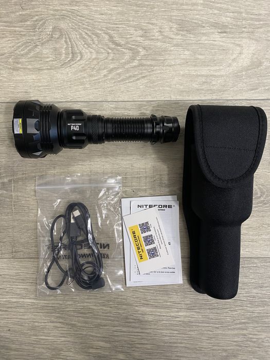 Лазерний ліхтар Nitecore P40 з акумулятором, ширококутний прожектор