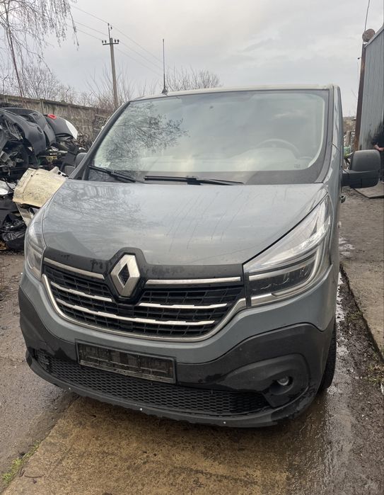 Разборка розборка шрот Рено Трафик Трафік 3 бочина двигатель капот