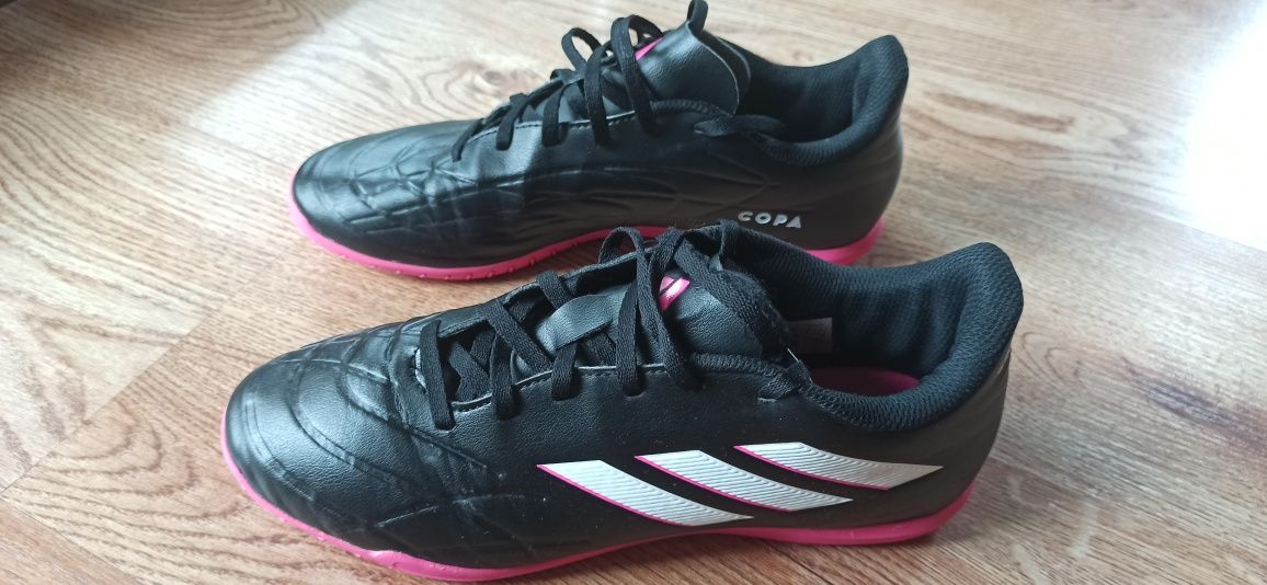 Adidas buty sportowe Copa Pure. 4 IN rozm. 41 1/3