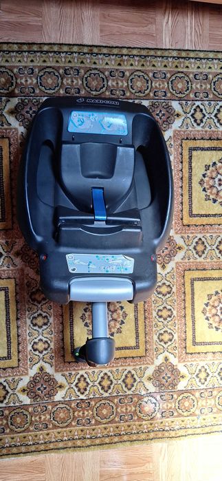 Base MAXICOSI ISOfix EasyFix