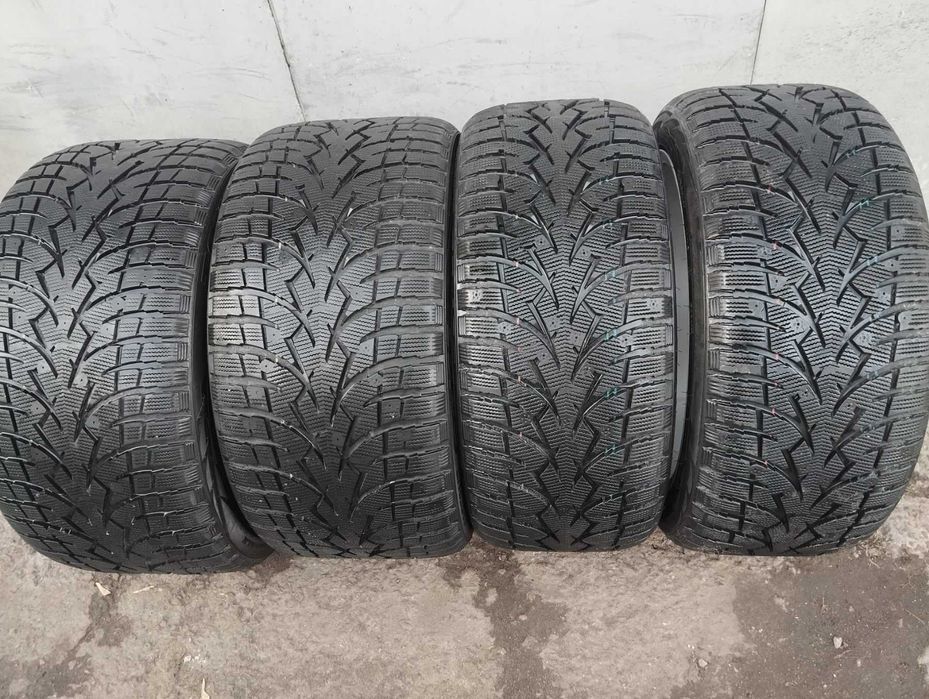 гума шини  різноширокі Toyo Observe G3-Ice 275 40 r20/315 35 R20