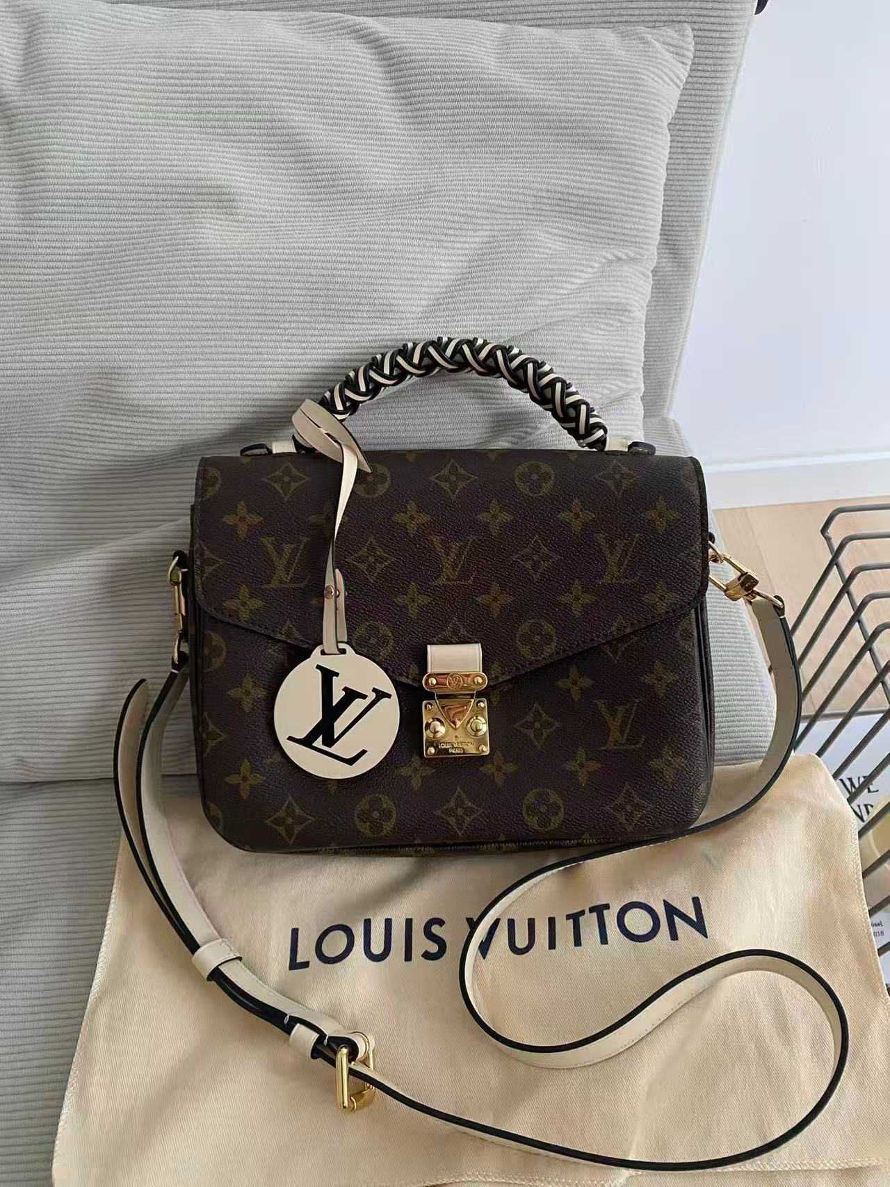 "Bolsa Mensageira LOUIS VUITTON Pochette Métis."