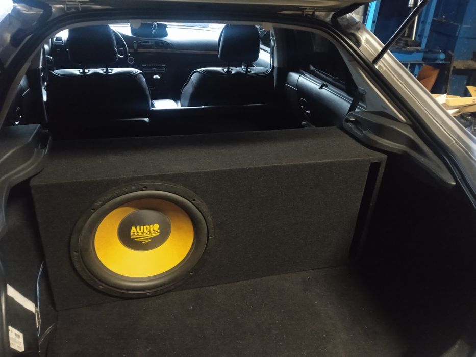 Продам сабвуфер 15" Audio System radion 15 plus
