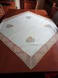 Toalha de mesa feita à mão
