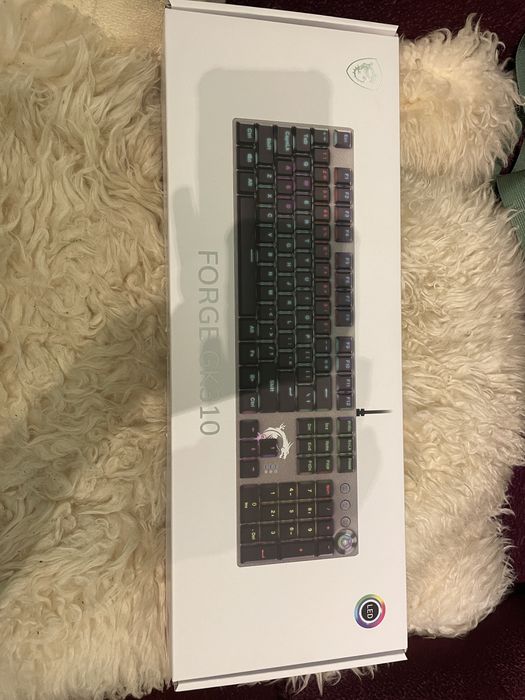 Механічна клавіатура MSI (1 в наявності)