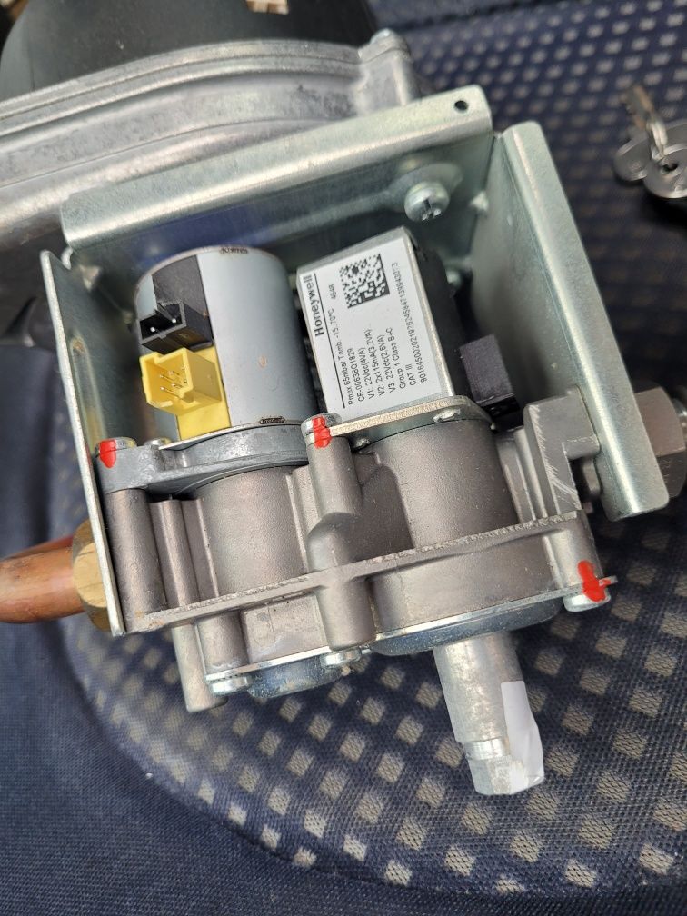 Armatura Honeywell Semia 21