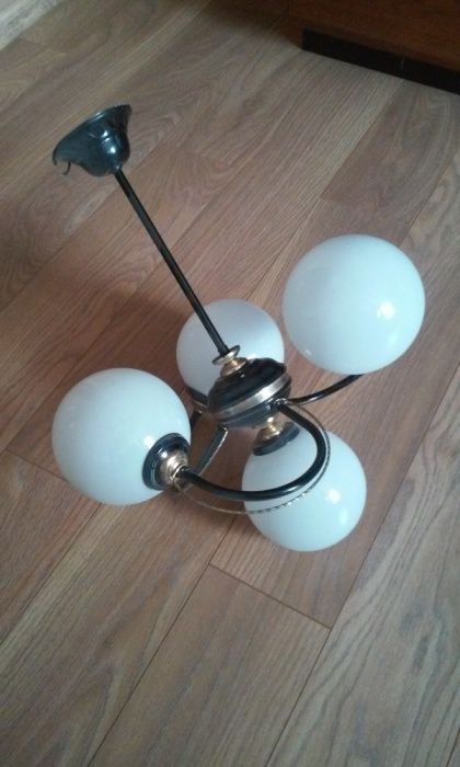 Lampa sufitowa 4 płomienna, kolor czarny