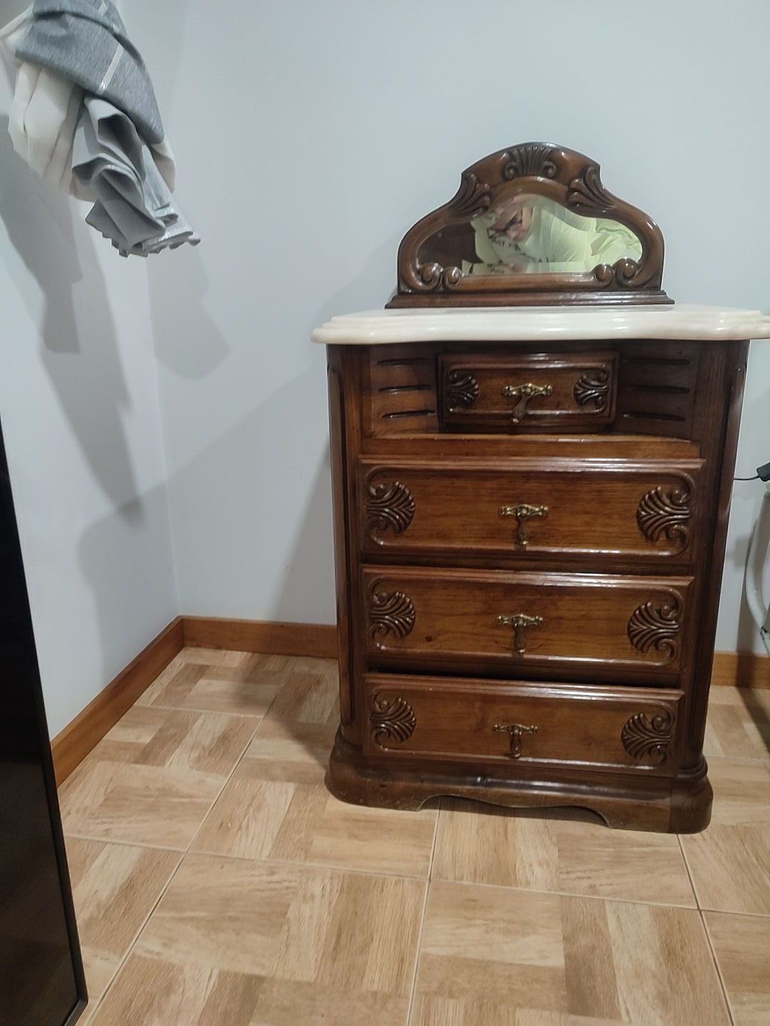 Cama mesinhas e comoda