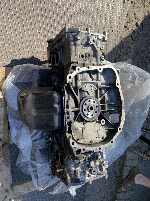 Двигун Subaru Forester 2,5 XT EJ255 на розборку