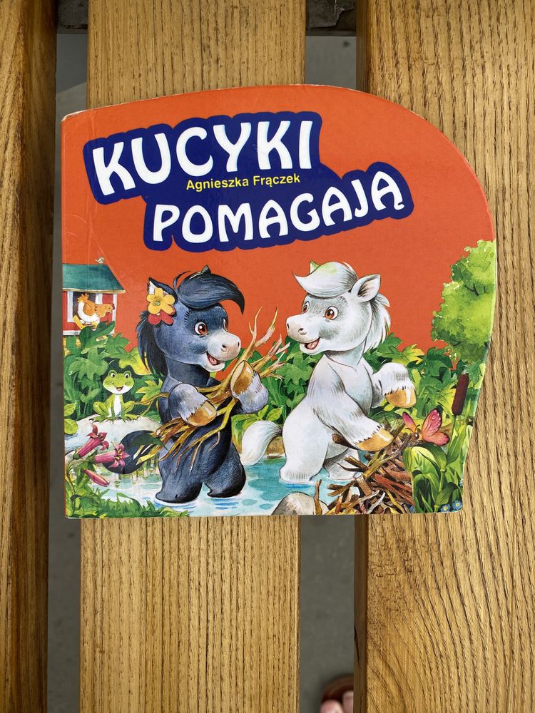 Krasnoludki oraz Kucyki pomagają - dwie książeczki