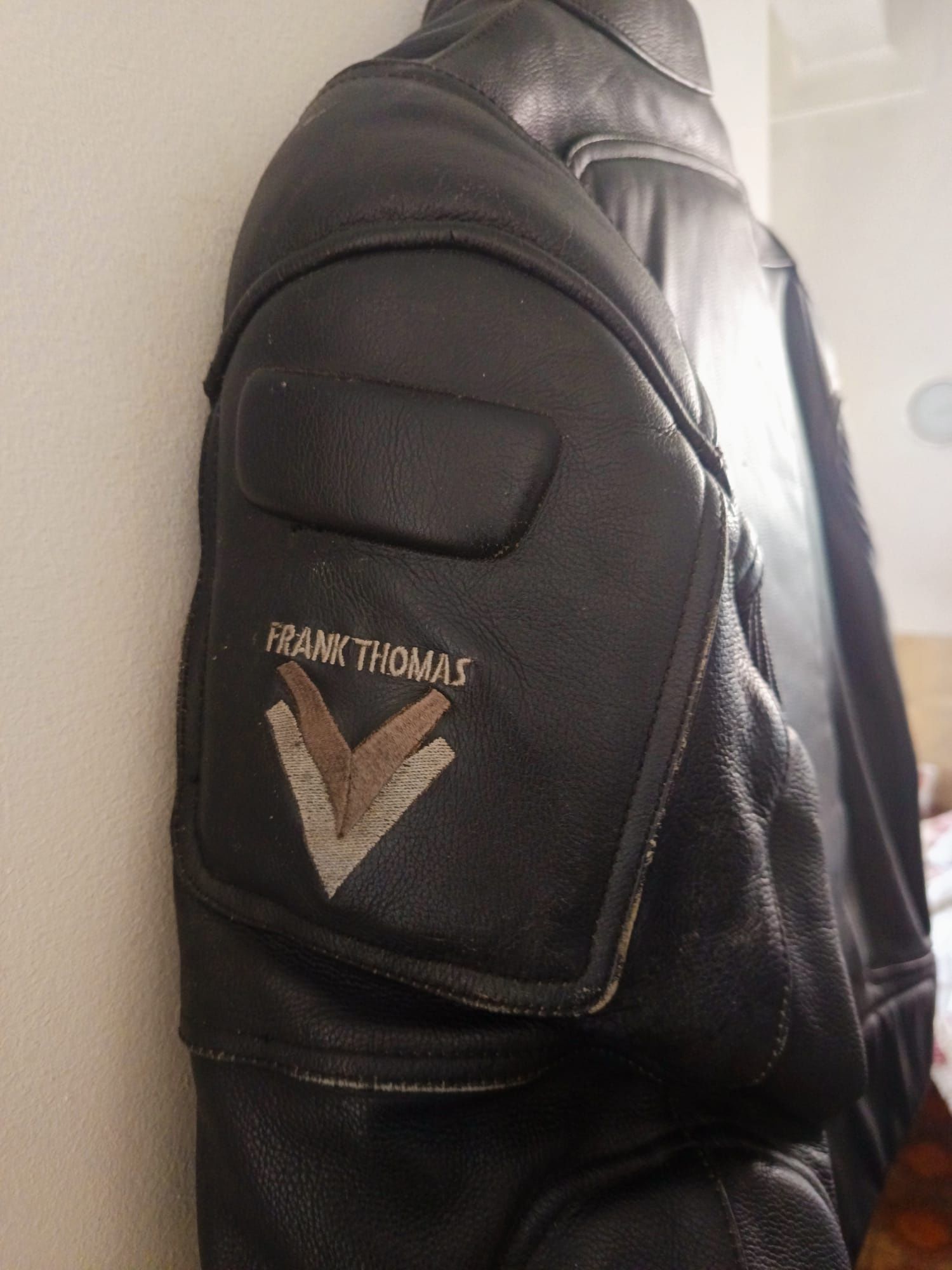 Casaco de mota frank thomas