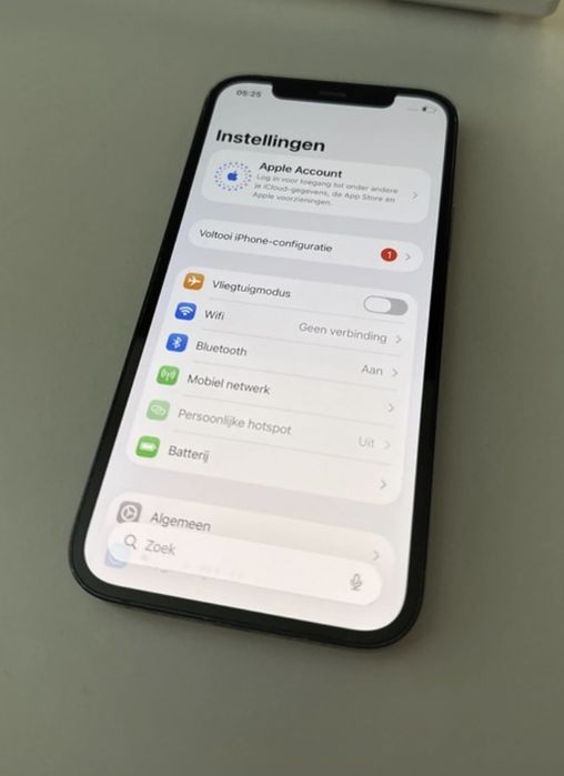Iphone 12.  128Gb.  Bateria 80%