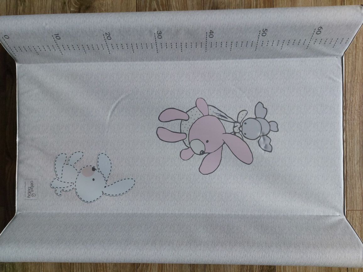 Przewijak twardy CebaBaby 70x50 + prześcieradełko