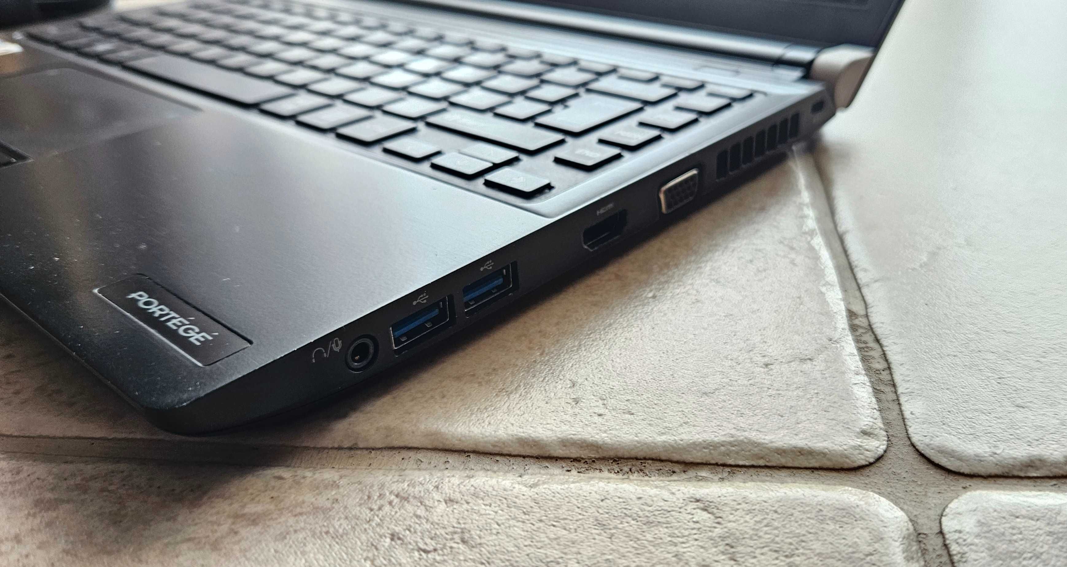 Portátil Toshiba Portege 13.3" 12GB RAM 240GB M2 WIN 10 PRO