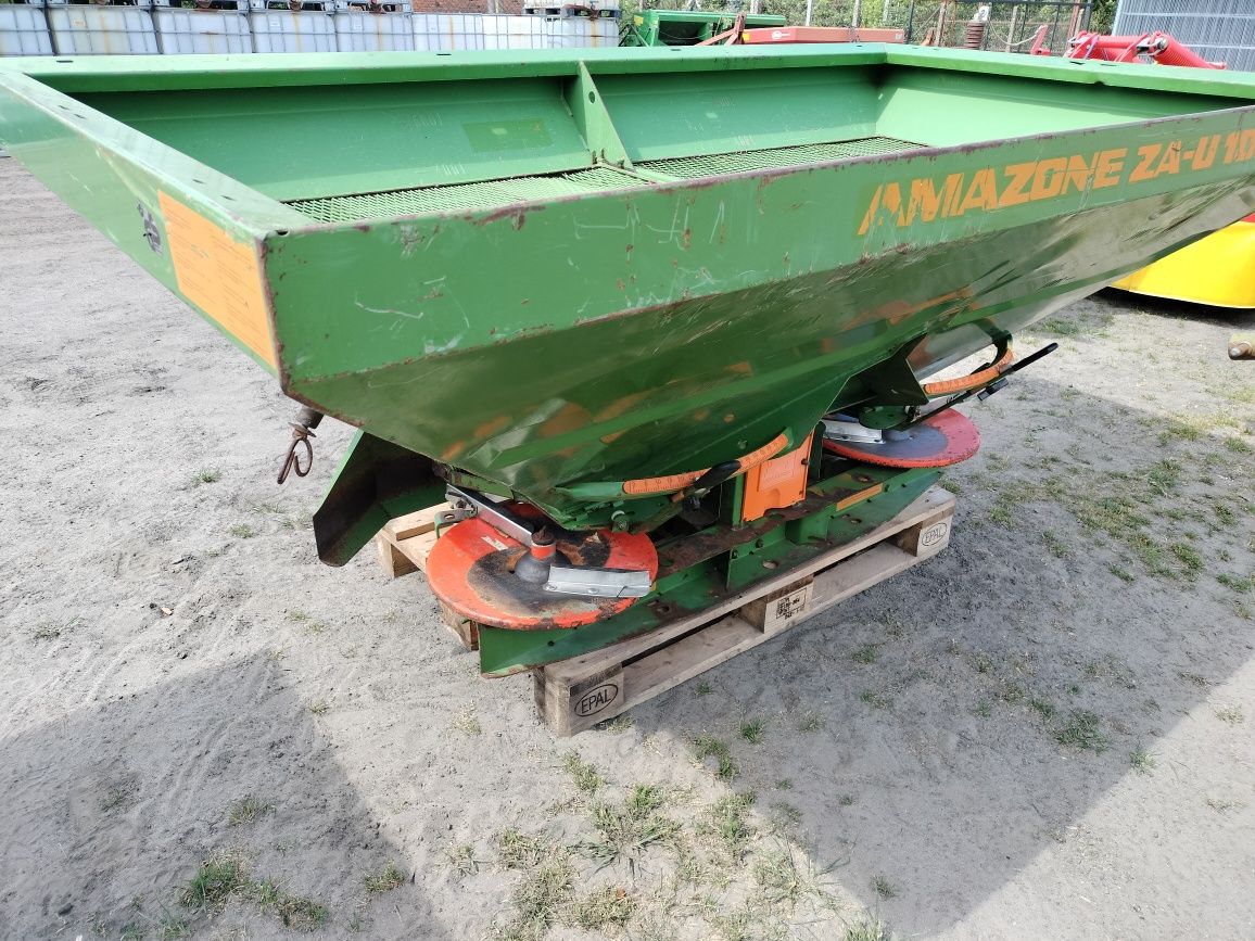 Rozsiewacz Amazone ZA-U 1001