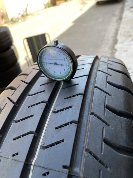 215/65 R16C Falken Linam 22г комплект  шин летних.