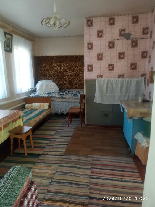 Продам будинок в селі Пирогівці Прилуцького району
