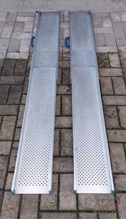 Rampy podjazdy aluminiowe składane 116-202 cm firmy Kvistberga