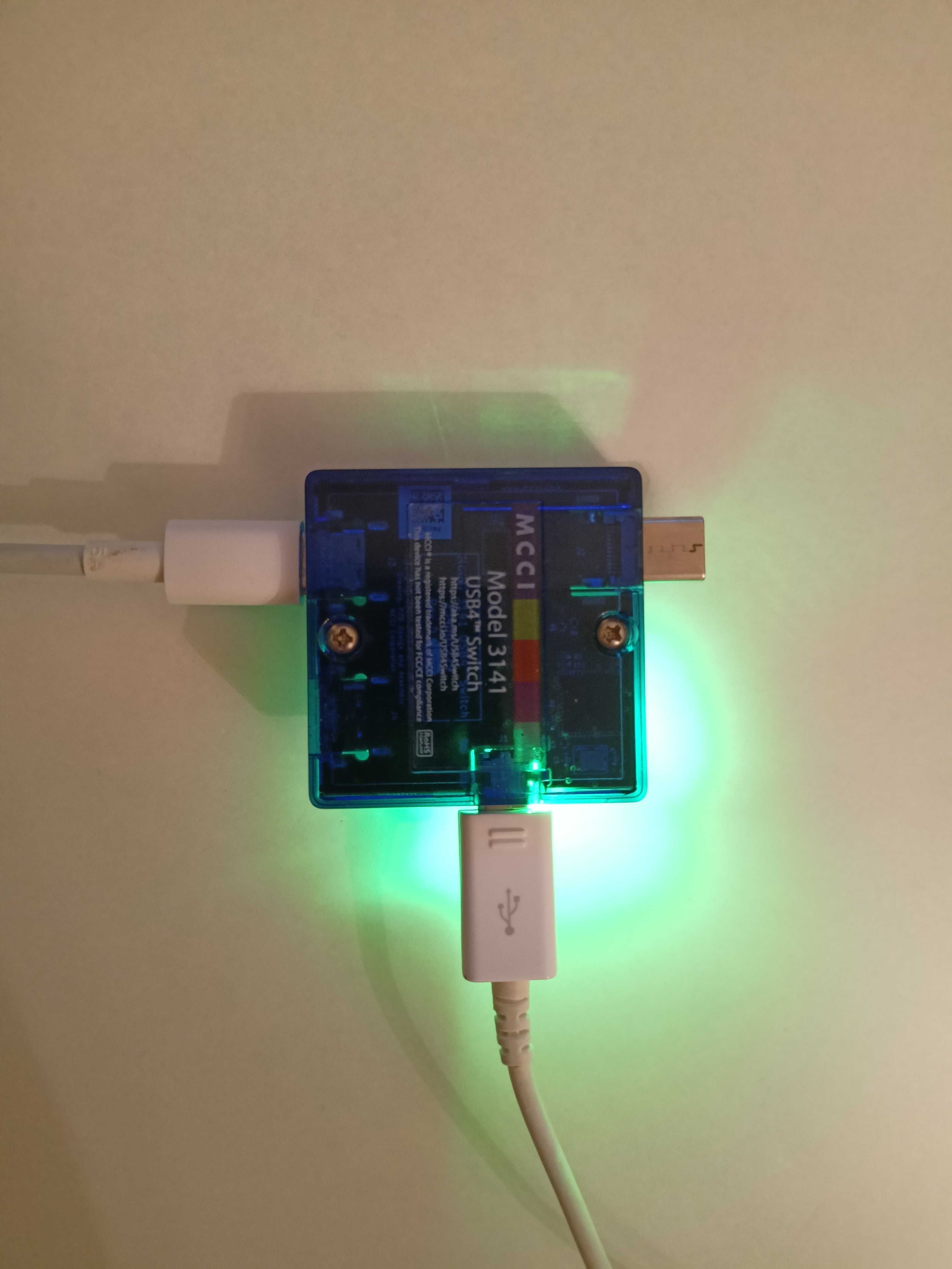 MCCI 3141 USB 4.0 Switch