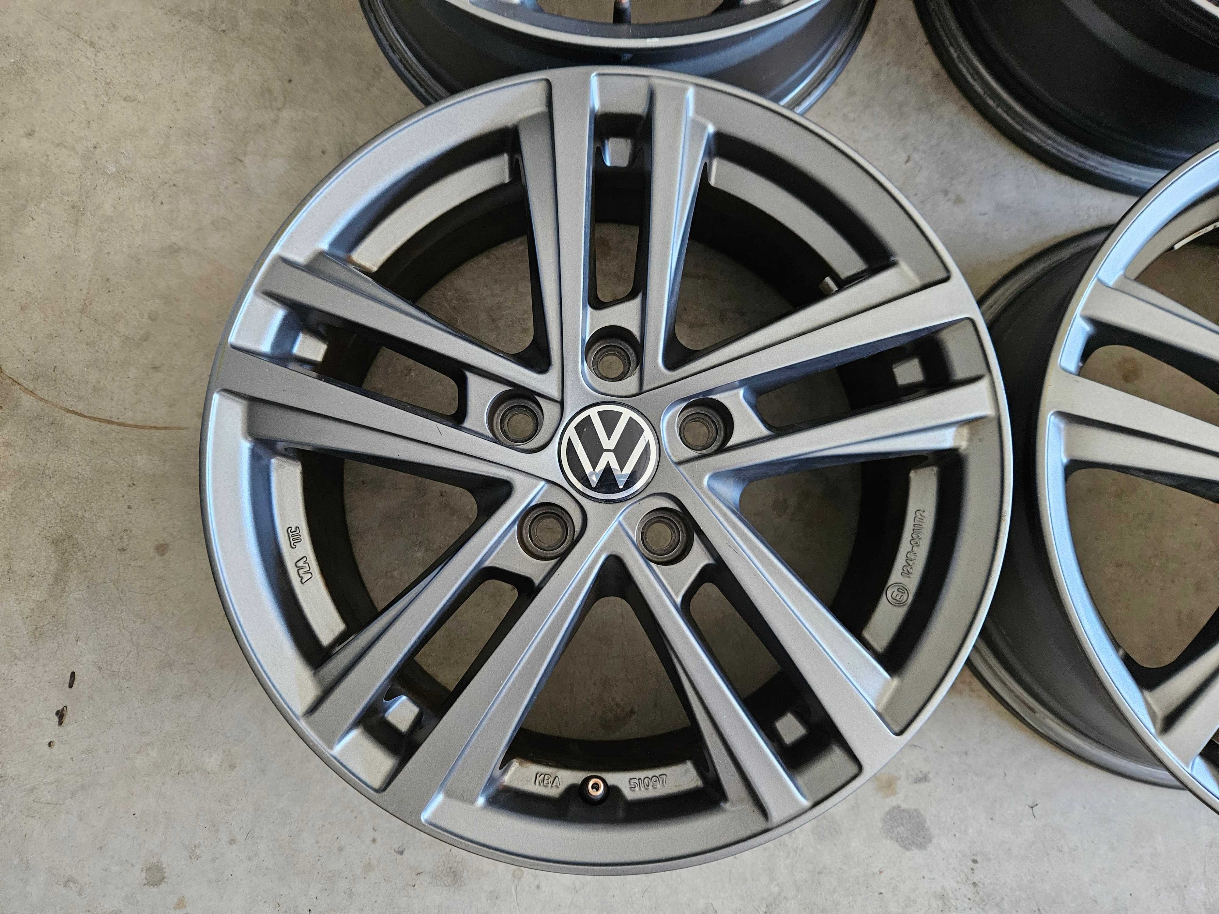 Alufelgi 16" VW Golf VII plus Caddy Touran Passat b6 b7 b8 T-roc 5x112