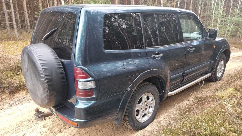 Mitsubishi Pajero terenowe