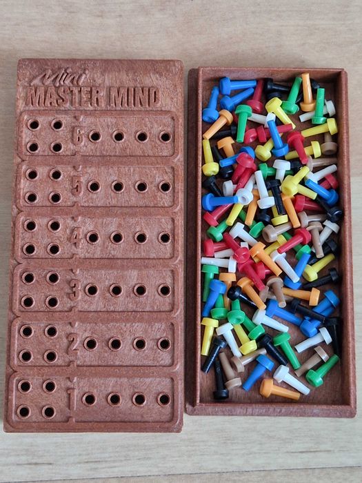 Mini Mastermind Gra turystyczna PRL lata 90 Invicta KWA MASTER MIND