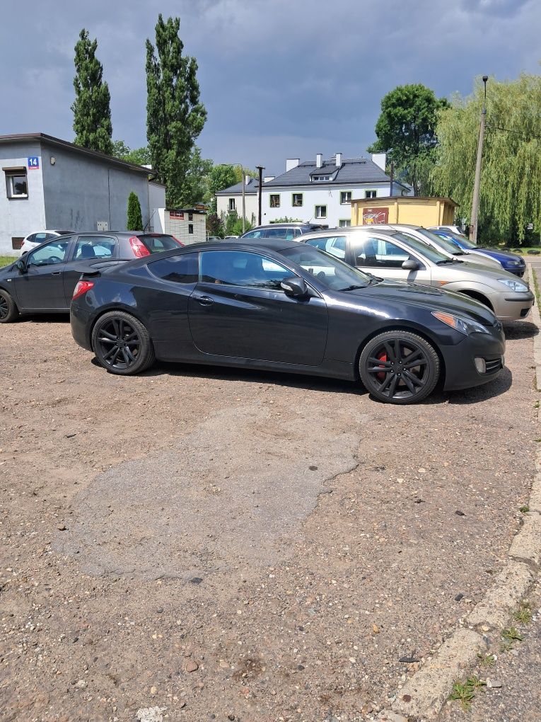 Hyundai genesis coupe