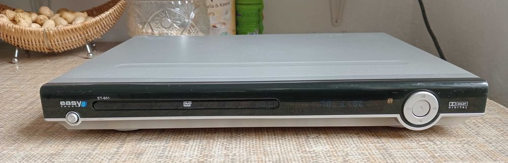 Odtwarzacz DVD i CD. Easy touch.