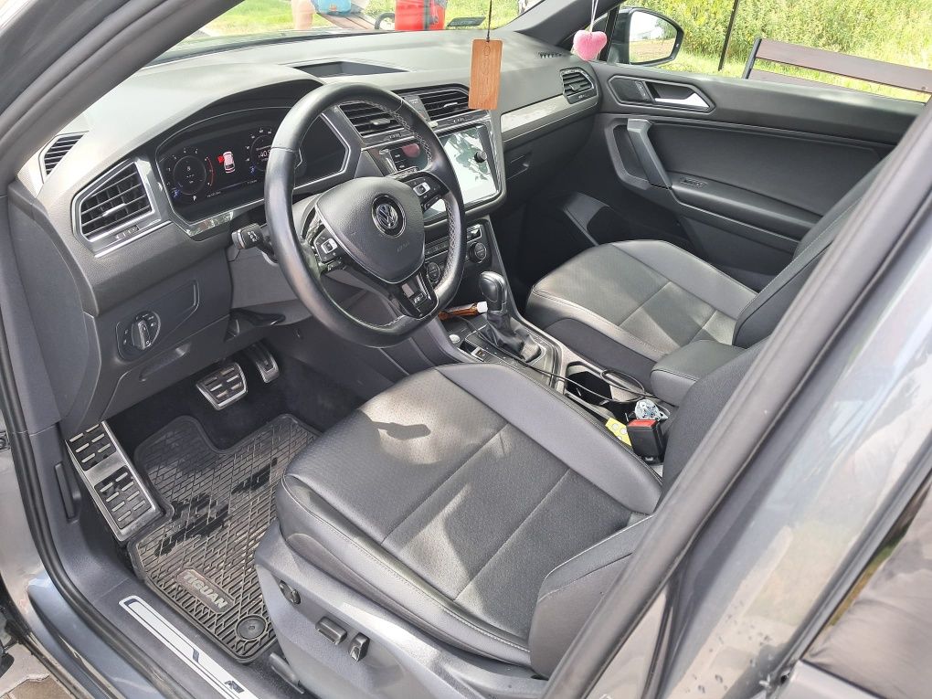 Volkswagen Tiguan  Allspace R-Line 2.0 TSI, 7 osób automat 2019