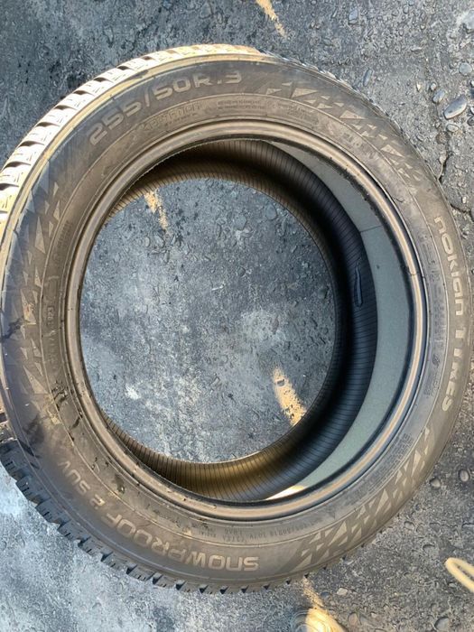 Шини нові 255/50 R19 Nokian зима 2023  рік