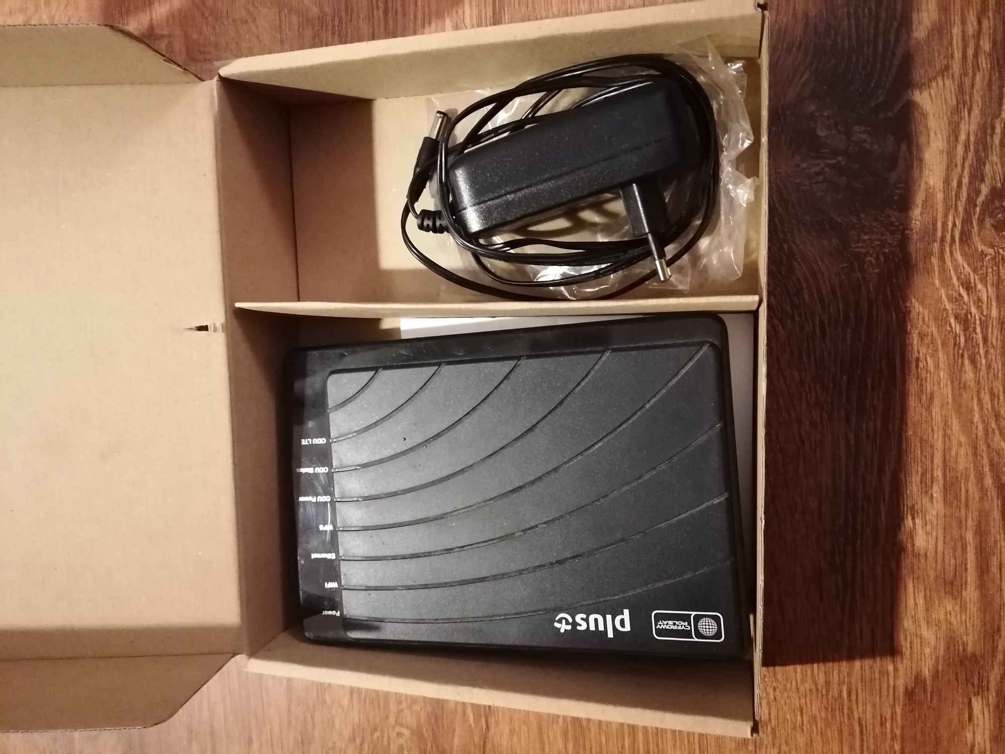 Modem zewnętrzny z routerem