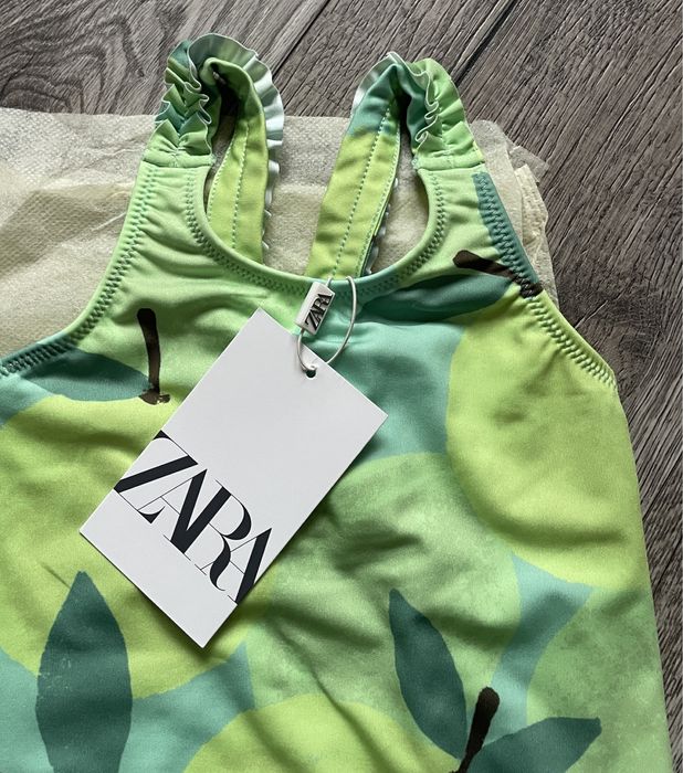 Body kąpielowe w owoce Zara