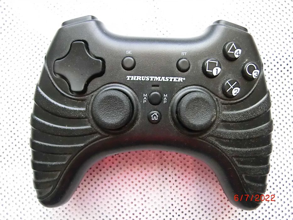 2 Comandos, thrustmaster.