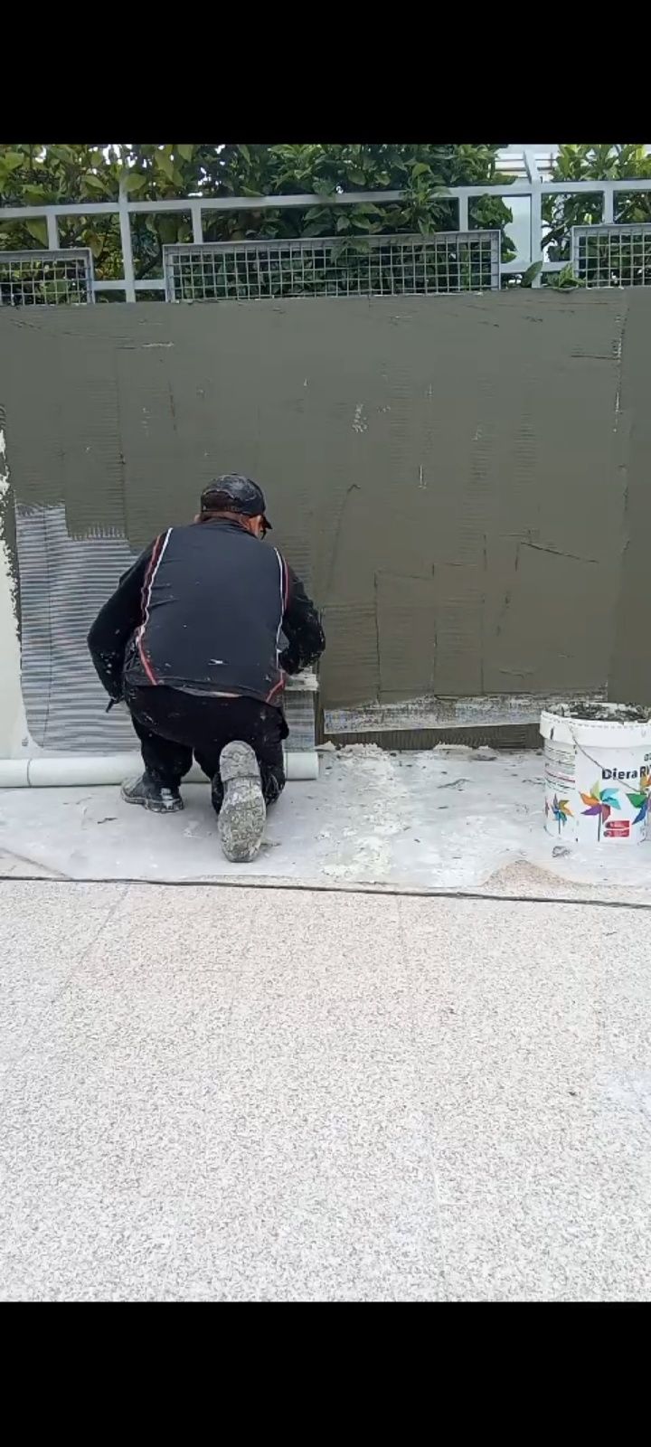 Faz tudo  pequenos e grandes reparos domésticos e comerciais l