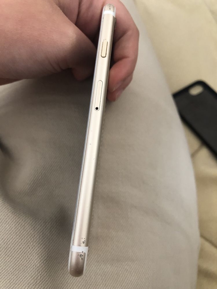 iPhone 6s złoty