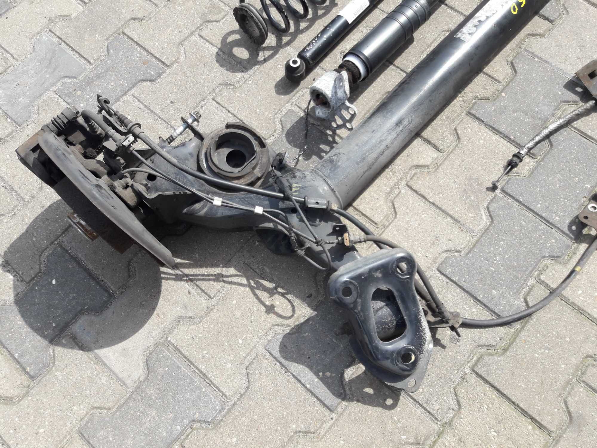 Belka Oś Tył Tylna Zawieszenie Na Tarcze Opel Corsa E 2014-19