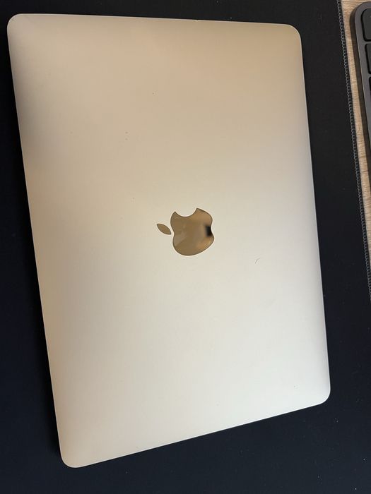 Macbook 12 retina m3