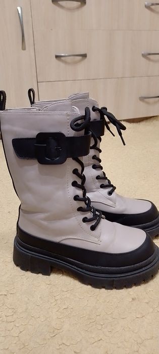 Зимові чоботи, черевики на дівчинку