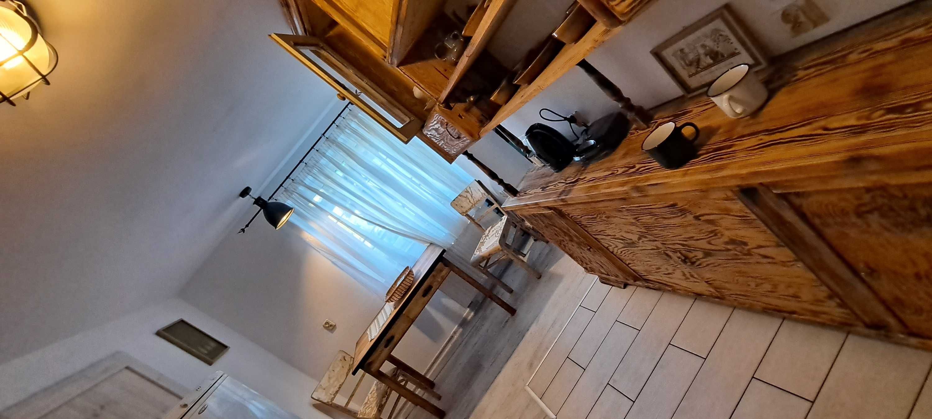 Dom całoroczny + Apartament z prywatnym wejściem