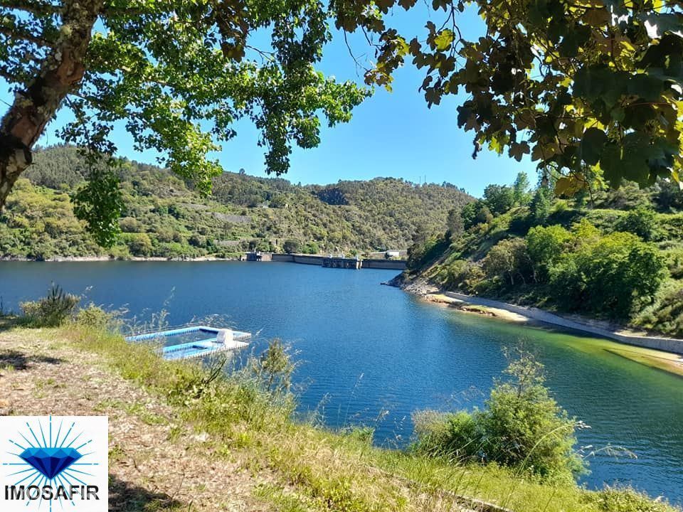 Quinta com potencial para Turismo Rural perto da Barragem do Cabril