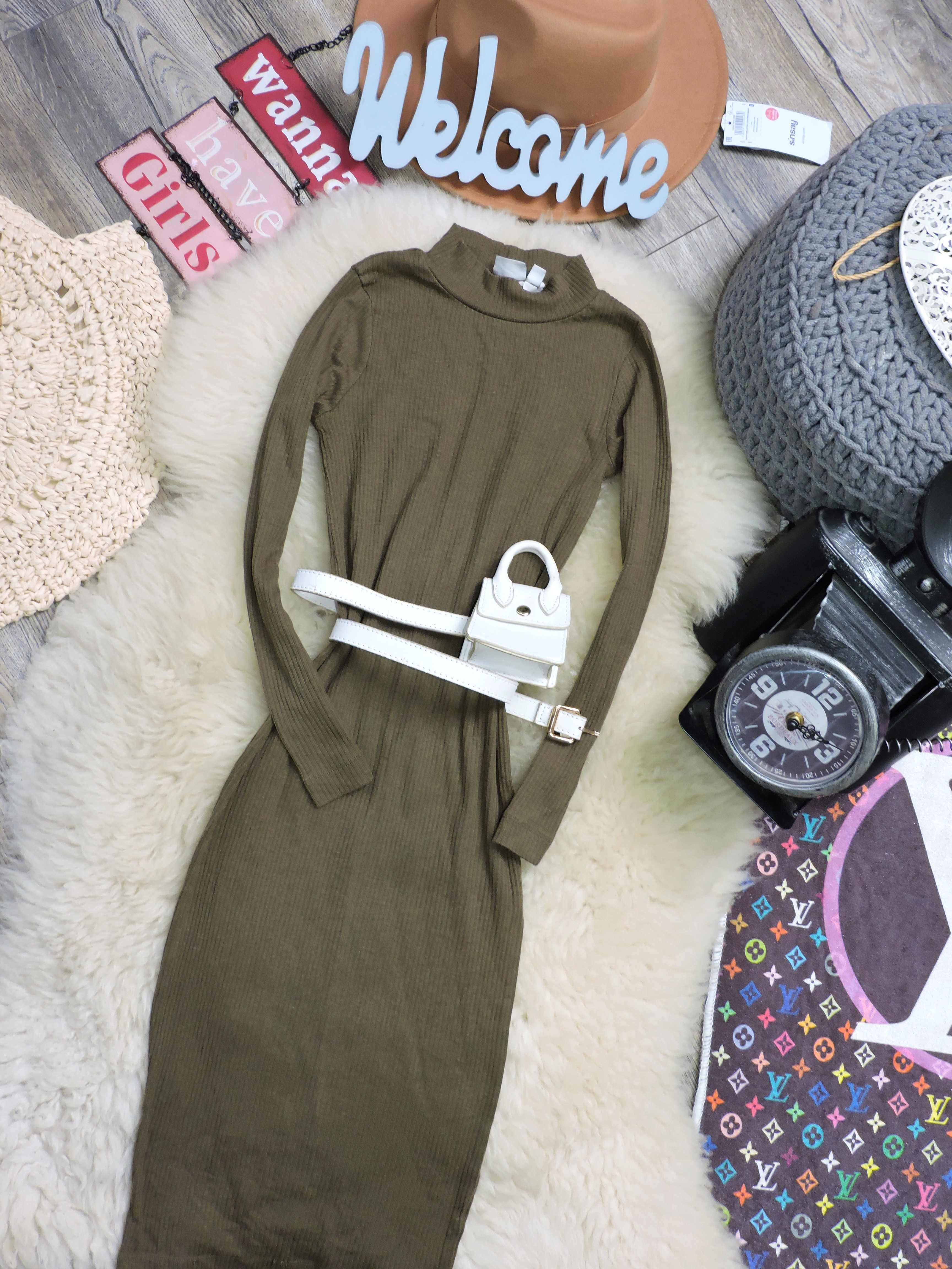 Name It - prążkowana ołówkowa sukienka khaki r 122
