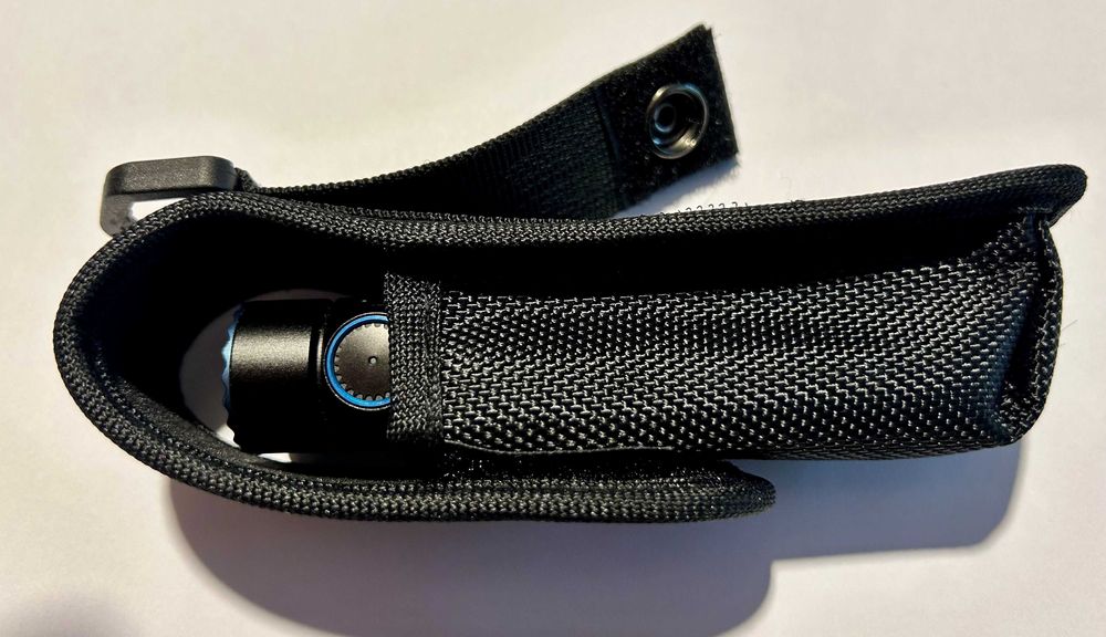 Latarka taktyczna  /EDC  Olight Mini Warior 3