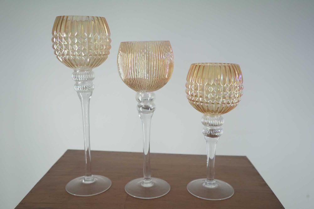 3 Castiçais em Vidro